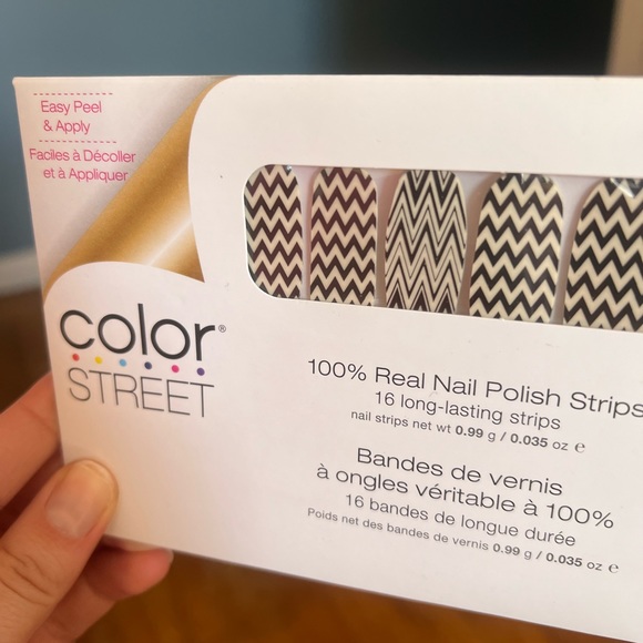 Color Street Other - Keep Calm & Chevron Color Street set (clear overlay)